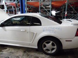 2004 FORD MUSTANG CPE WHITE 3.9L AT F19052